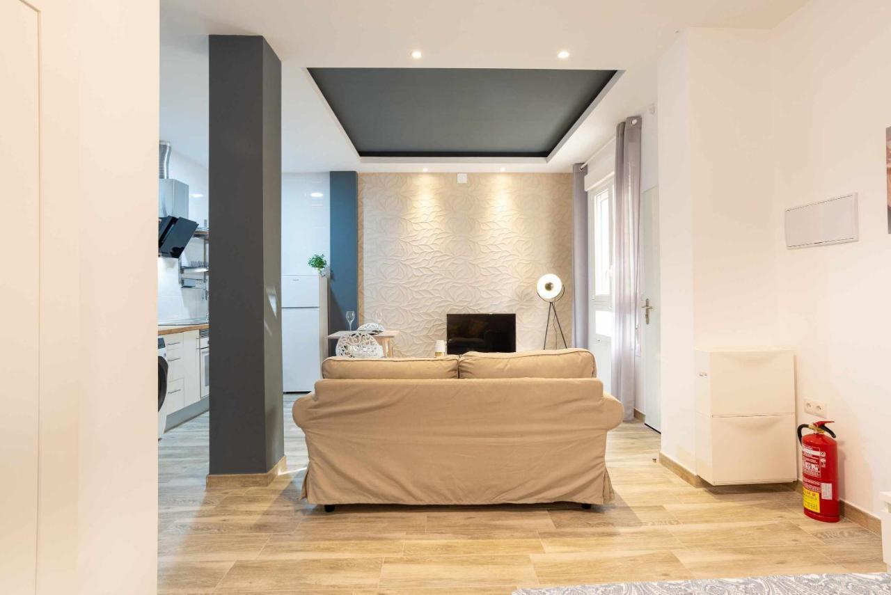 מאלגה Vialia Suites Cinema מראה חיצוני תמונה